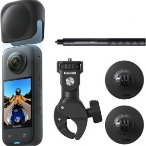 Insta360 Paquete de motocicleta X3: cámara impermeable 360 con sensores de 1/2 pulgada de 48 MP, video HDR activo 5.7K 360, foto 360 de 72 MP, lente única 4K, modo Me de 60 fps, estabilización