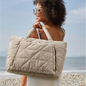 Bolso de hombro acolchado grande para mujer BAGSMART, bolso tipo puff con cremallera, con compartimentos para viajes, trabajo, gimnasio