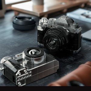 Nifeliz Cameras Building Set for Adults, 2 Collectible Camera Models to Build and Display, Creative Gift for Photographers (816PCS, NF10277A)