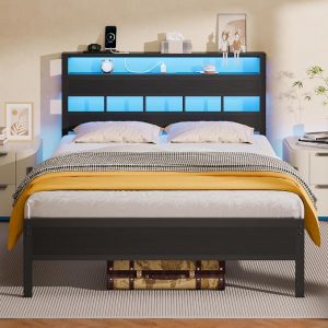 Furnulem Base de cama de tamaño matrimonial con luz LED y estación de carga, cabecera de almacenamiento de madera con estantes de 2 niveles, cama de plataforma de metal con soporte de listones resistentes, no necesita somier, roble negro