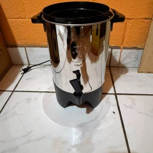 Percoladora Rochedo de 30 tazas