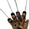 NECA - Nightmare on Elm Street - Prop Replica - Freddy Glove Replica 1984 Movie