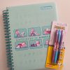 Cuaderno Espiral pasta dura Multimaterias y set de Boligrafo Snoopy