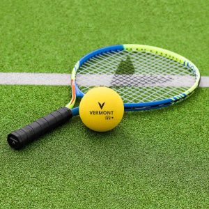 FORZA Vermont Foam Mini Pelotas de tenis rojas – Pelotas de tenis para principiantes de etapa 3 aprobadas por la ITF | Pelotas de entrenamiento de espuma suave | Amarillo de alta visibilidad |