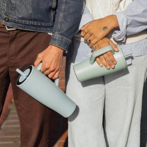 BrueMate Era 30 oz Tumbler with Handle and Straw | 100% Leakproof Insulated Water Bottle Tumbler with Lid and Flexible SoftSip Straw | Made of Stainless Steel | Cup Holder Friendly | 30oz (Guava)