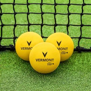 FORZA Vermont Foam Mini Pelotas de tenis rojas – Pelotas de tenis para principiantes de etapa 3 aprobadas por la ITF | Pelotas de entrenamiento de espuma suave | Amarillo de alta visibilidad |