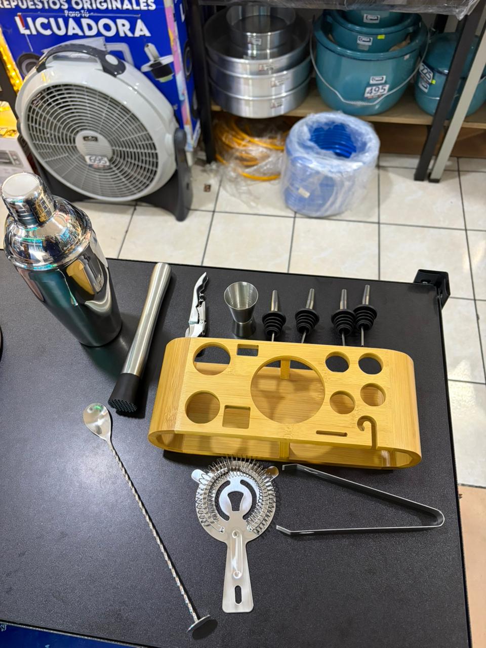 Set de Coctelería de Acero Inoxidable